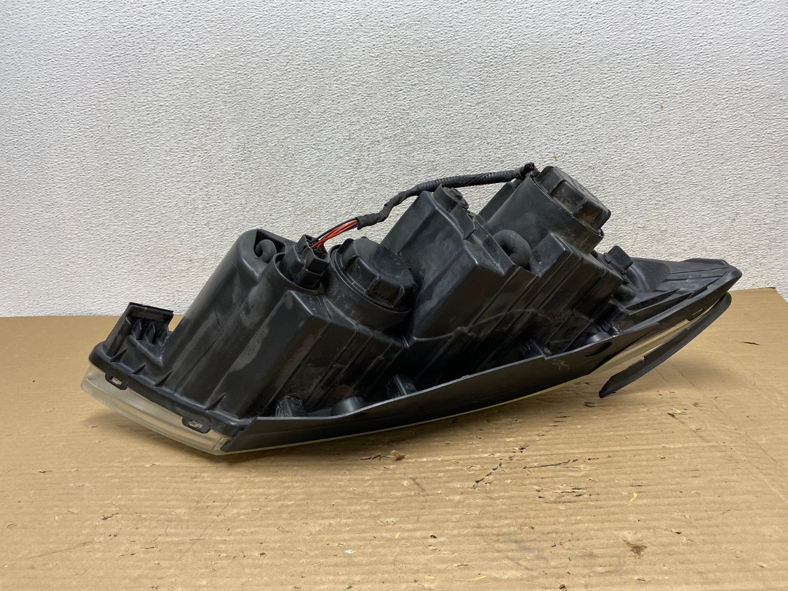 2009 - 2010 Hyundai Sonata Left Driver LH Side Headlight Halogen AG9047 DW6
