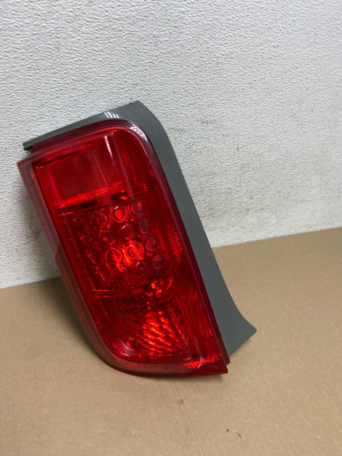 2008 2009 2010 Scion XB Left Driver LH Side Tail Light AE9414 LK2