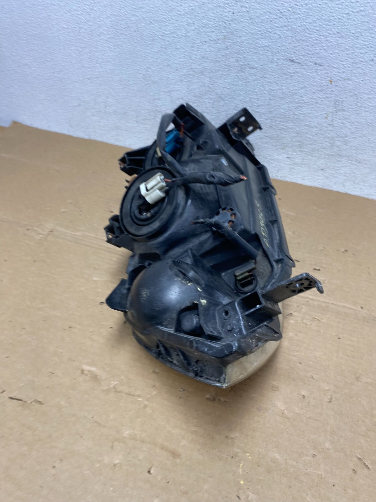 2001 to 2003 Acura MDX Left Driver LH Halogen Headlight AD3958 DW7