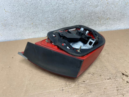 1999 to 2002 Audi A4 B5 Right Passenger Rh Side Tail Light AI0977 LK4