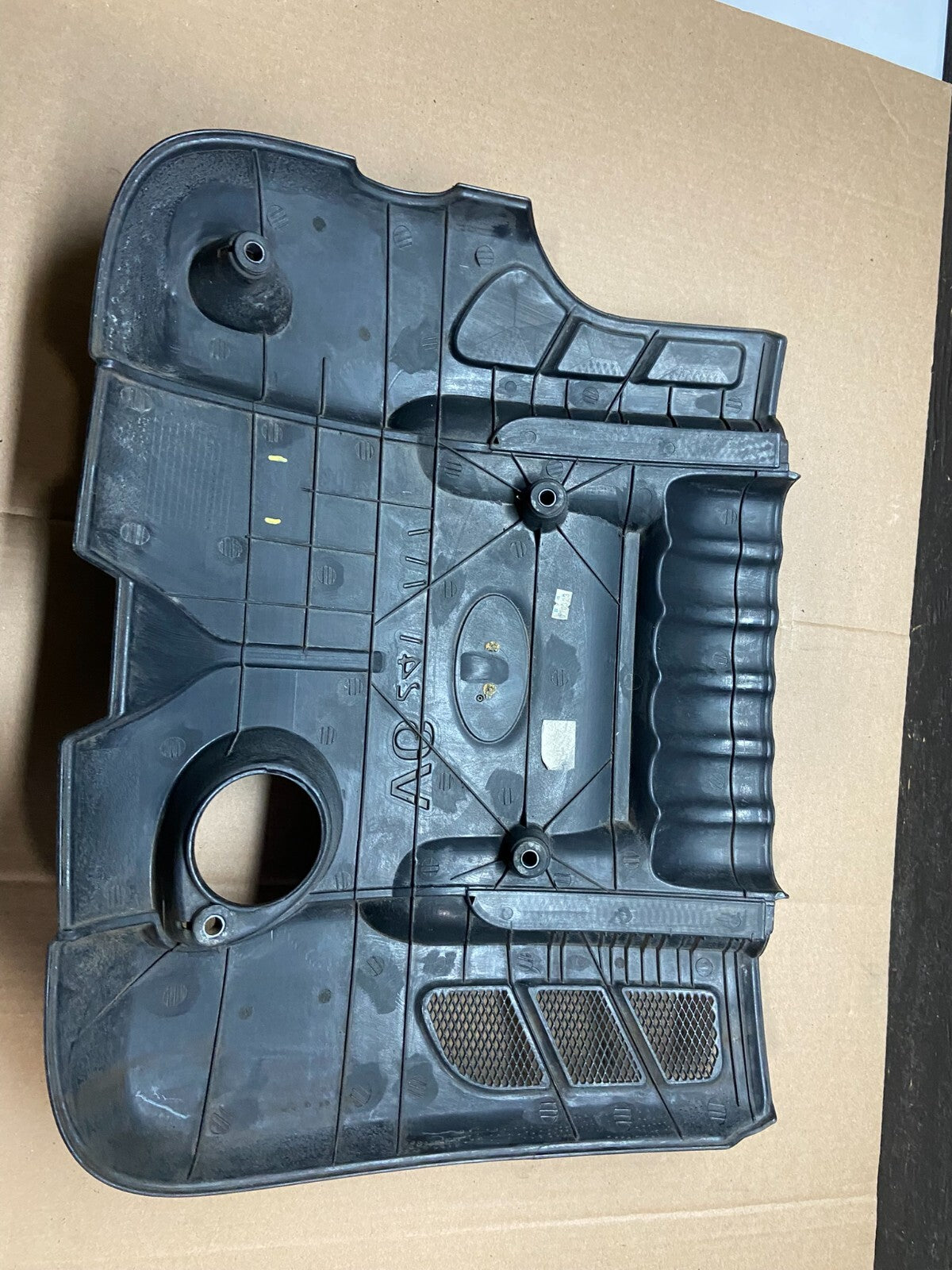 2007 - 2008 Kia Optima Rondo 2.7L V6 Engine Motor Cover i7099 PS1