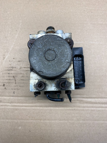 20896911 Chevrolet Tahoe 2011 ABS Anti-Lock Brake Pump Control Module AE2223 DW5