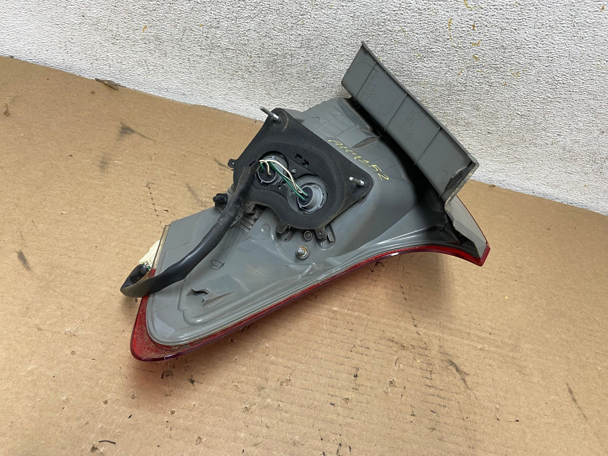 2009 to 2012 Toyota Venza Left Driver LH Side Tail Light AH4252 LK5