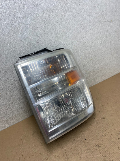 2008-2014 Ford Econoline E150 E250 E350 Left Driver LH Headlight Q2772 DW2