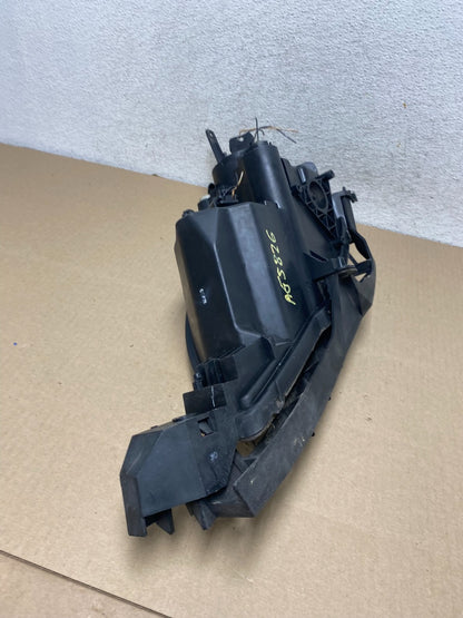 2004 to 2009 Mazda 3 Hatchback Right Passenger Rh Side Headlight AG5826 DW8