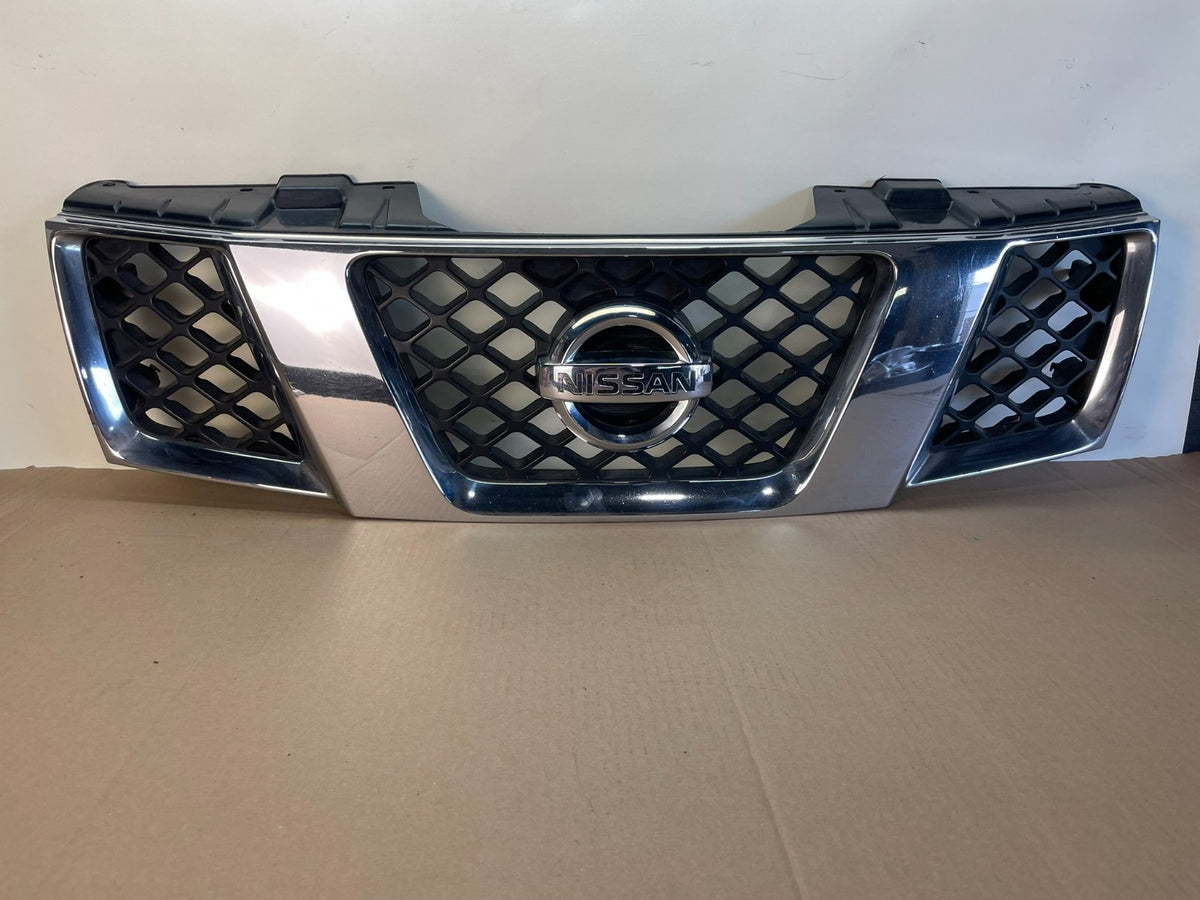 2005 2006 2007 Nissan Pathfinder Chrome Front Upper Grill Grille AI0628 DG0