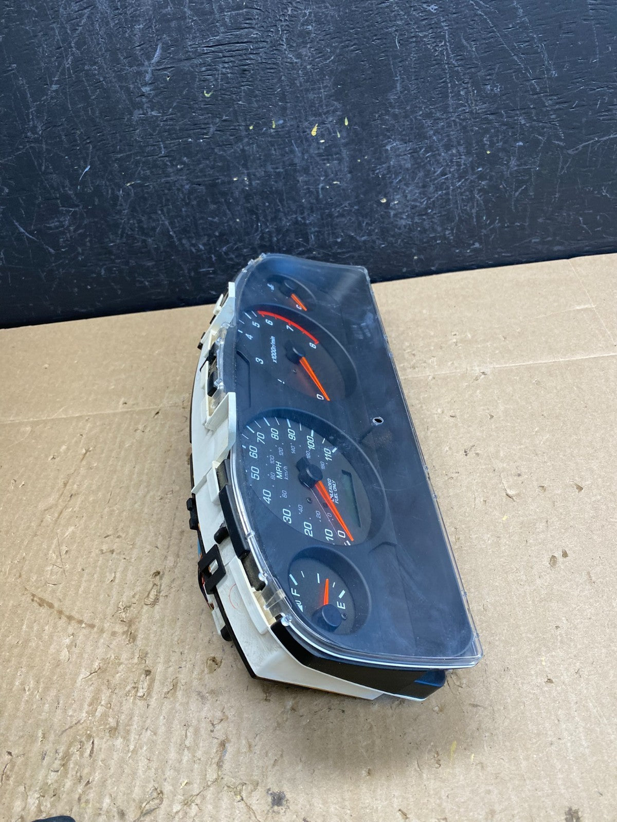 2001 Nissan Frontier Xterra Cluster Speedometer Instrument AC9065 DG1