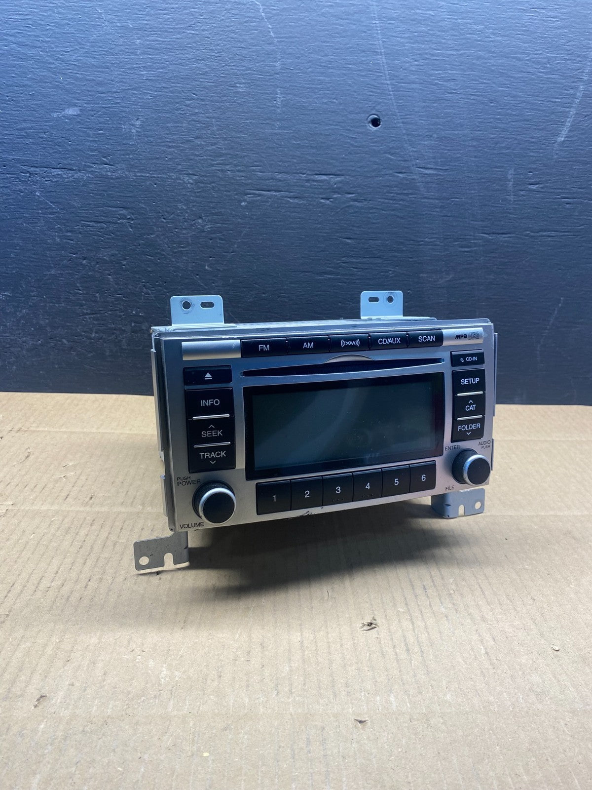 2007 to 2009 Hyundai Santa Fe AM/FM Radio CD Player AD1486 DG0
