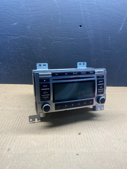 2007 to 2009 Hyundai Santa Fe AM/FM Radio CD Player AD1486 DG0