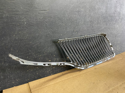2013 to 2016 Lincoln MKT Left Driver LH Side Front Grill Grille OEM ab2853 DG4