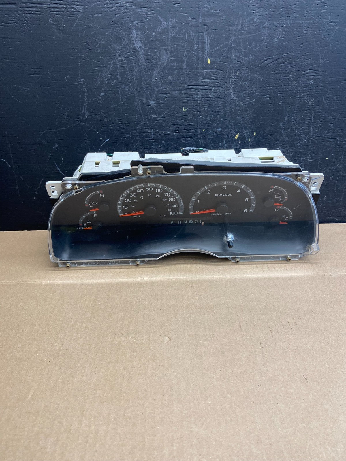 2000 2001 2002 Ford Expedition Speedometer Instrument Gauge Cluster ac6098 DG0