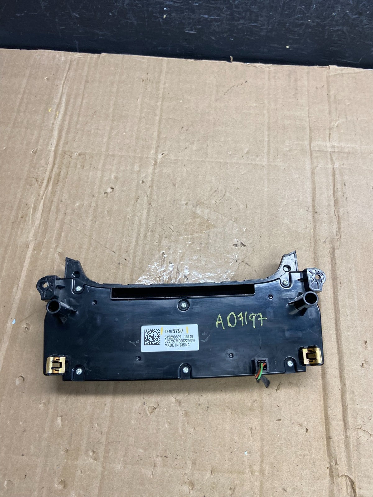 2013 to 2015 Chevrolet Malibu AC Heat Temperature Climate Control AD7197 DG3