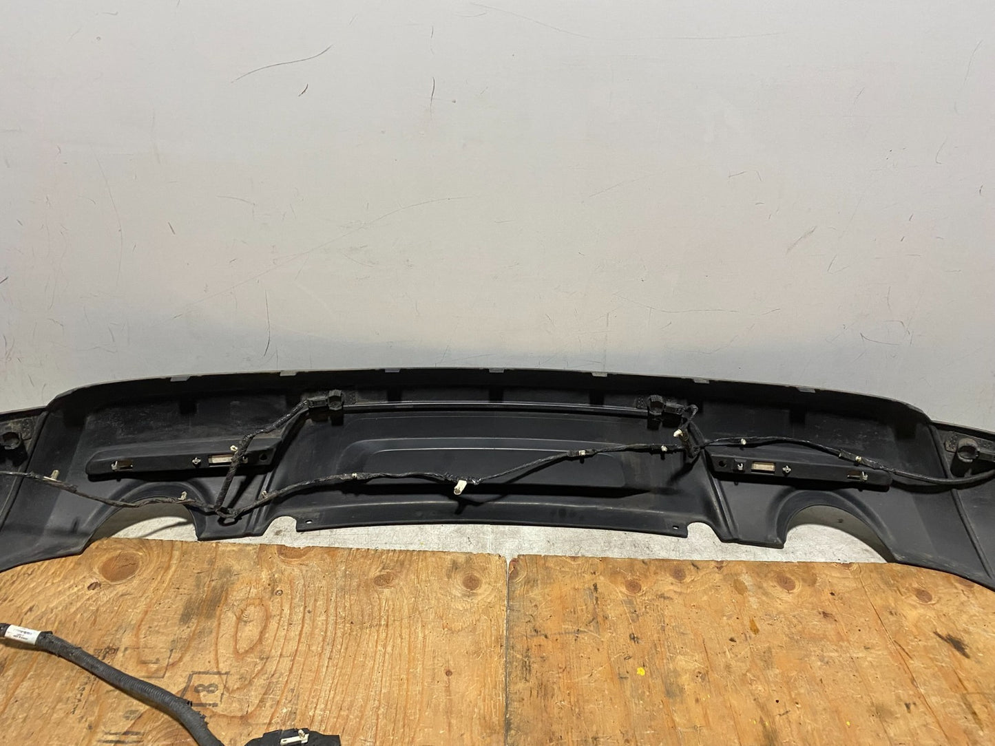 2011 to 2015 Ford Explorer 5th generation Rear Bumper Cover R174610