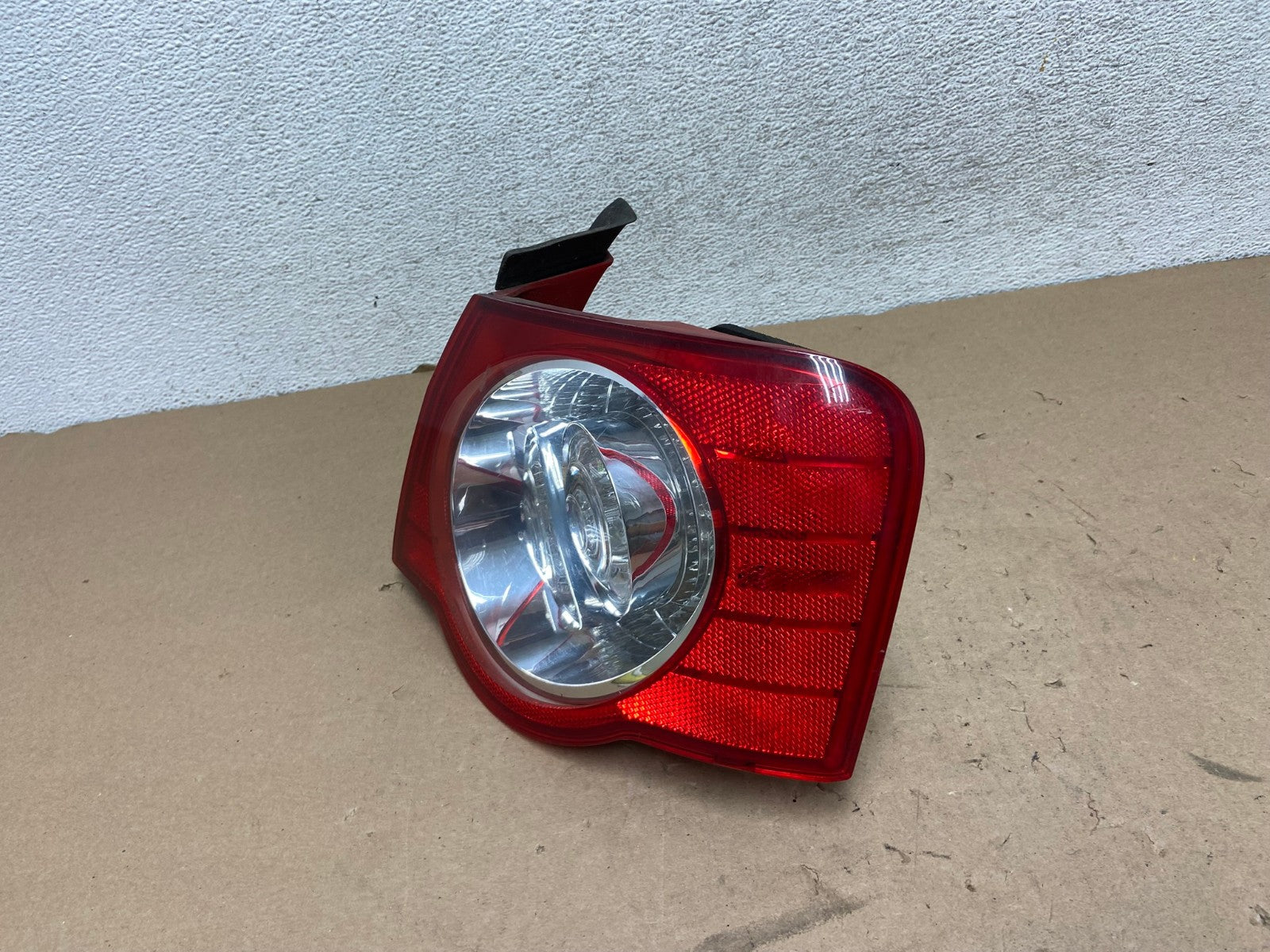 2006 to 2010 Volkswagen Passat Sedan Right Passenger Tail Light AG4142 LK1