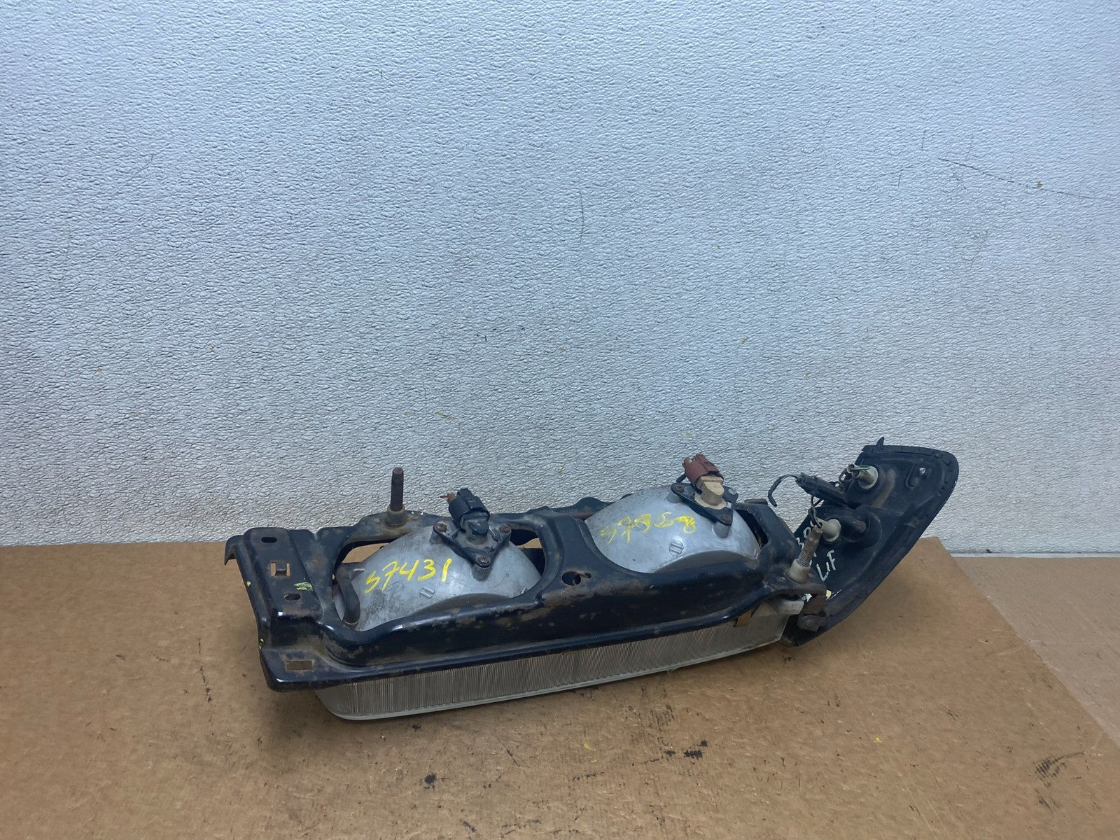 1990 - 1992 Infiniti M30 Left Driver LH Side Halogen Turn Sgn Headlight S7431 DG4