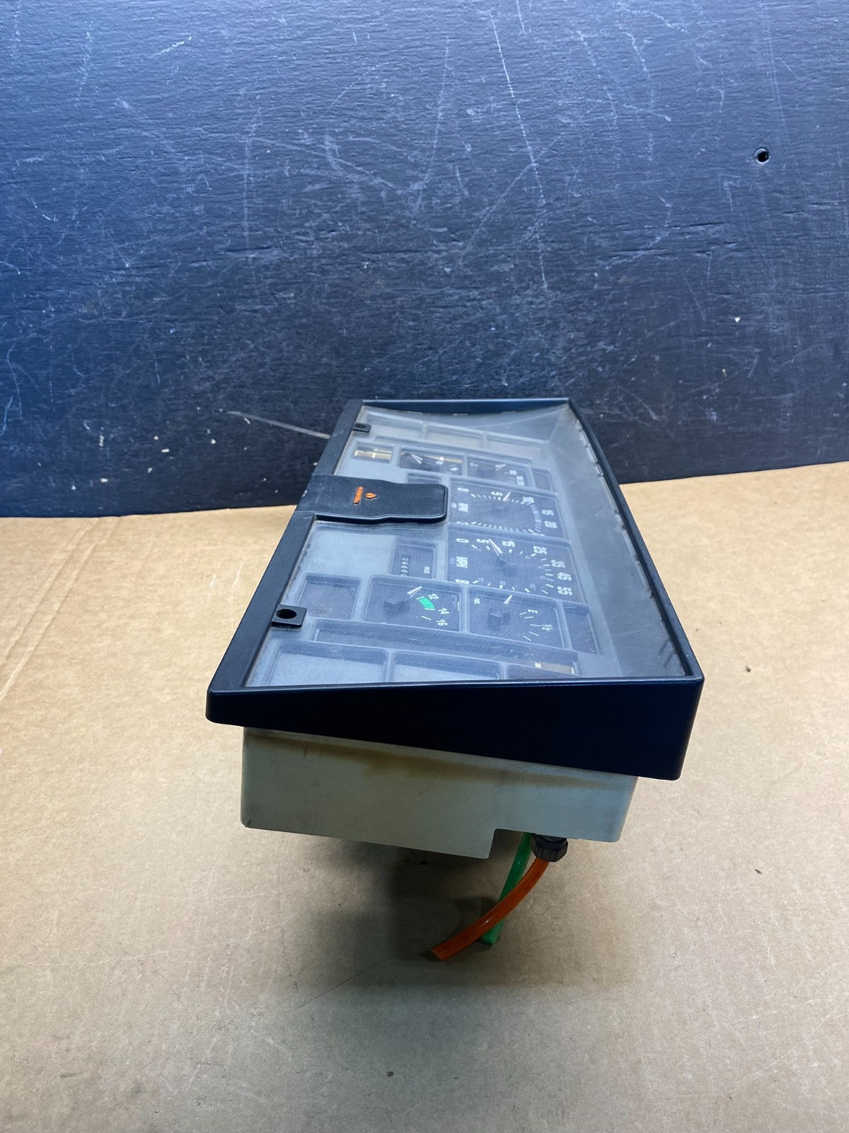 19989-1996 International Truck 4700 4900 Speedometer Gauge AH6959 DG3
