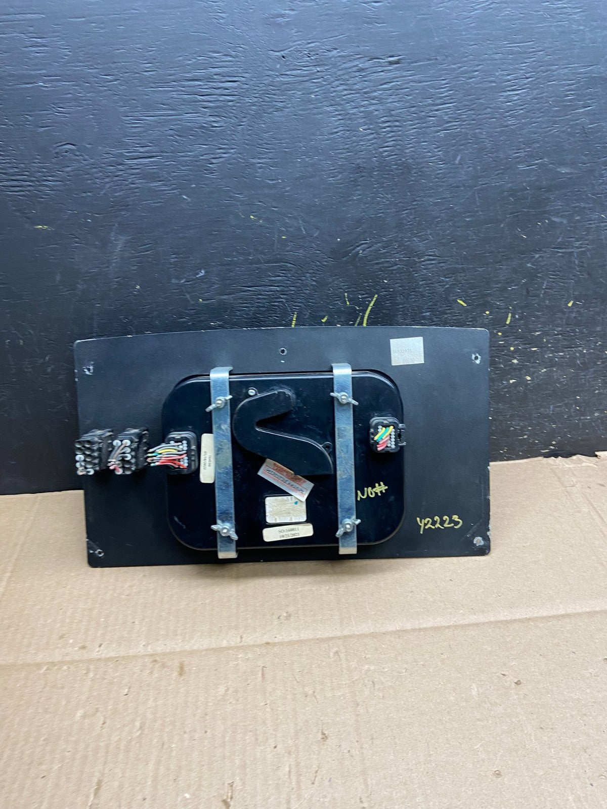 Freightliner W2200037005 Instrument Panel Cluster Stepvan Gas Std Y2223 PS3
