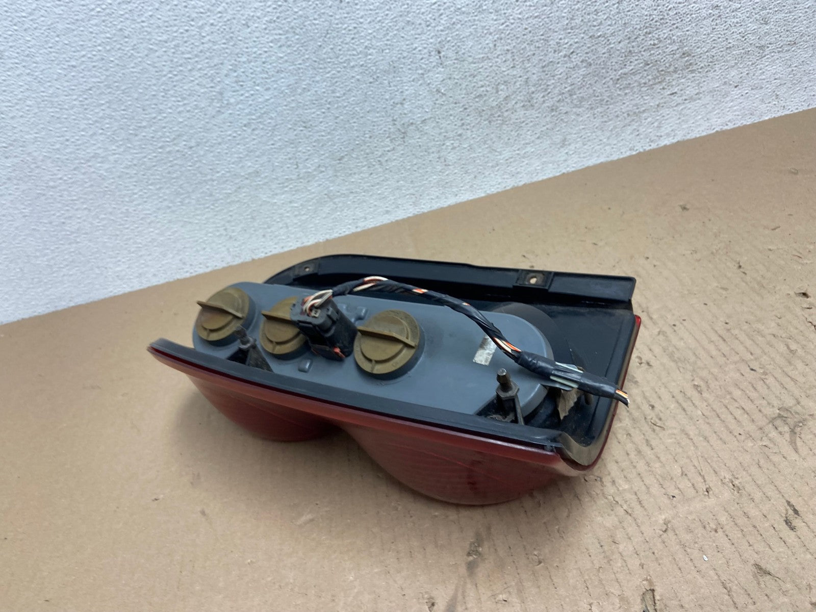 2005 2006 2007 Jeep Liberty Right Passenger Rh Side Tail Light AE7327 LK5