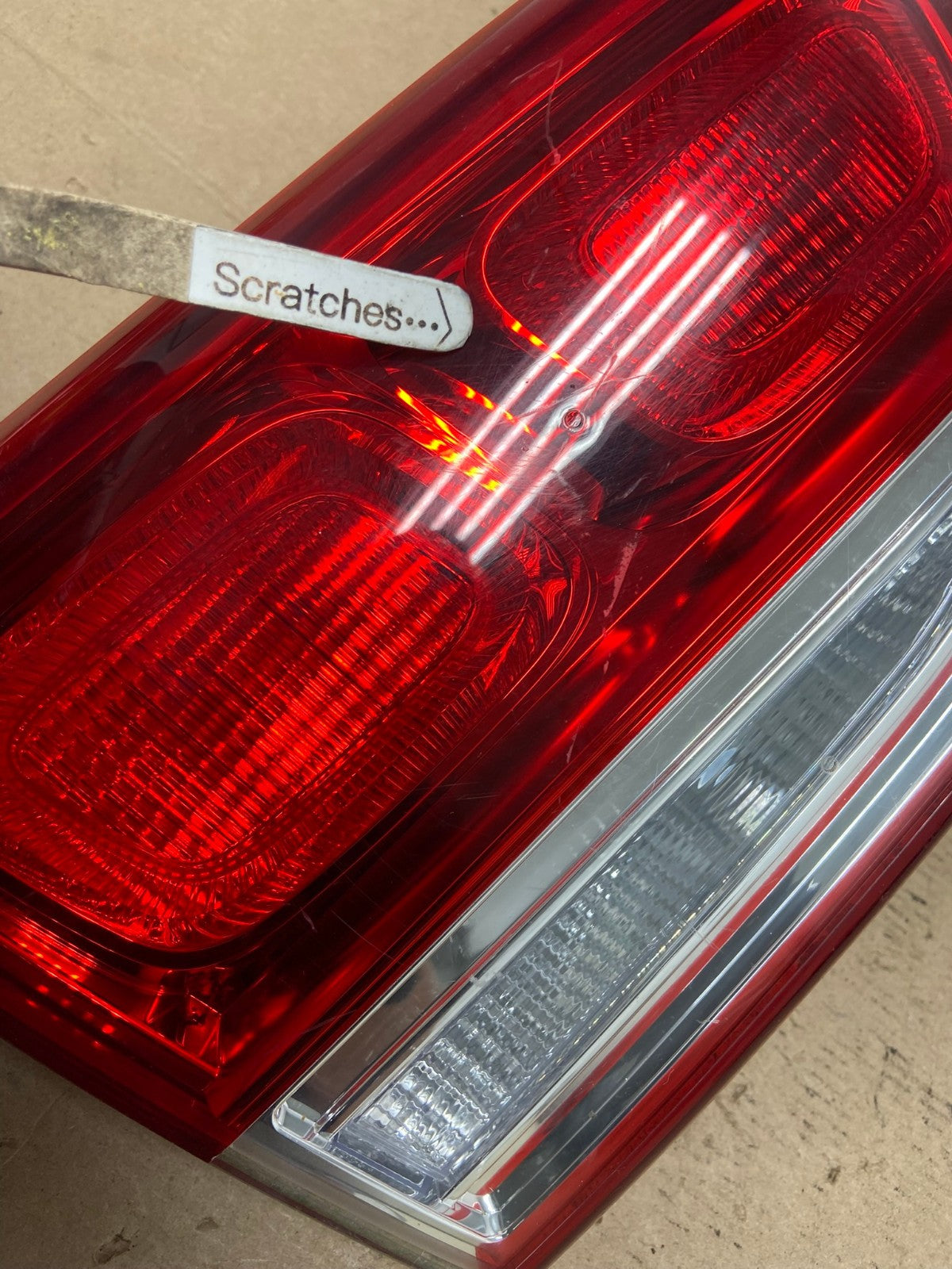 2016 2017 2018 Kia Sorento Left Driver LH Inner Tail Light AF4947 LK3