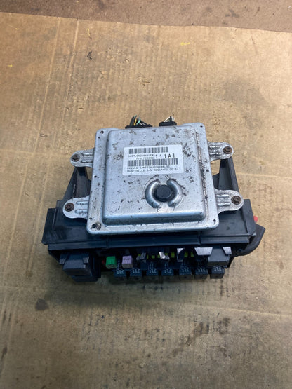 2007 Jeep Grand Cherokee Body Control Module BCM Power Fuse Box Y3749 DG6