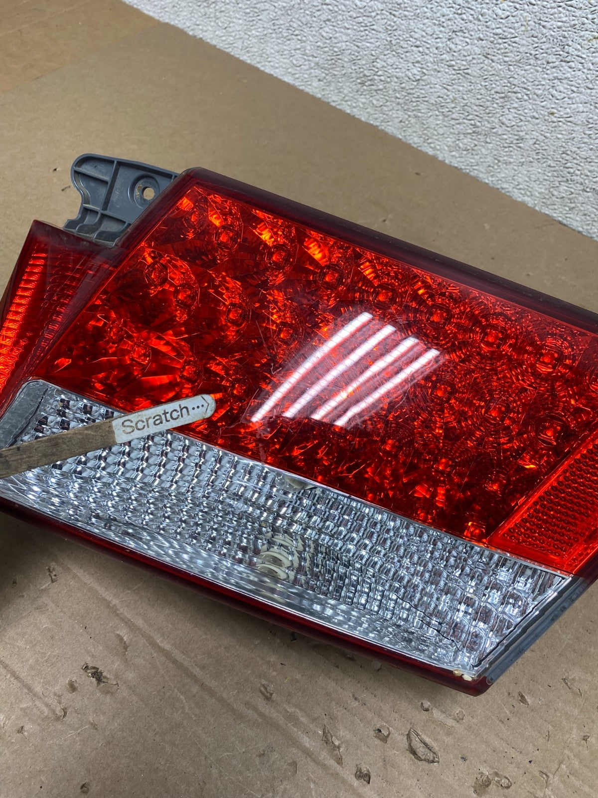 2006 2007 2008 2009 Hyundai Azera Right Passenger Inner Tail Light Oem R0517 DW3