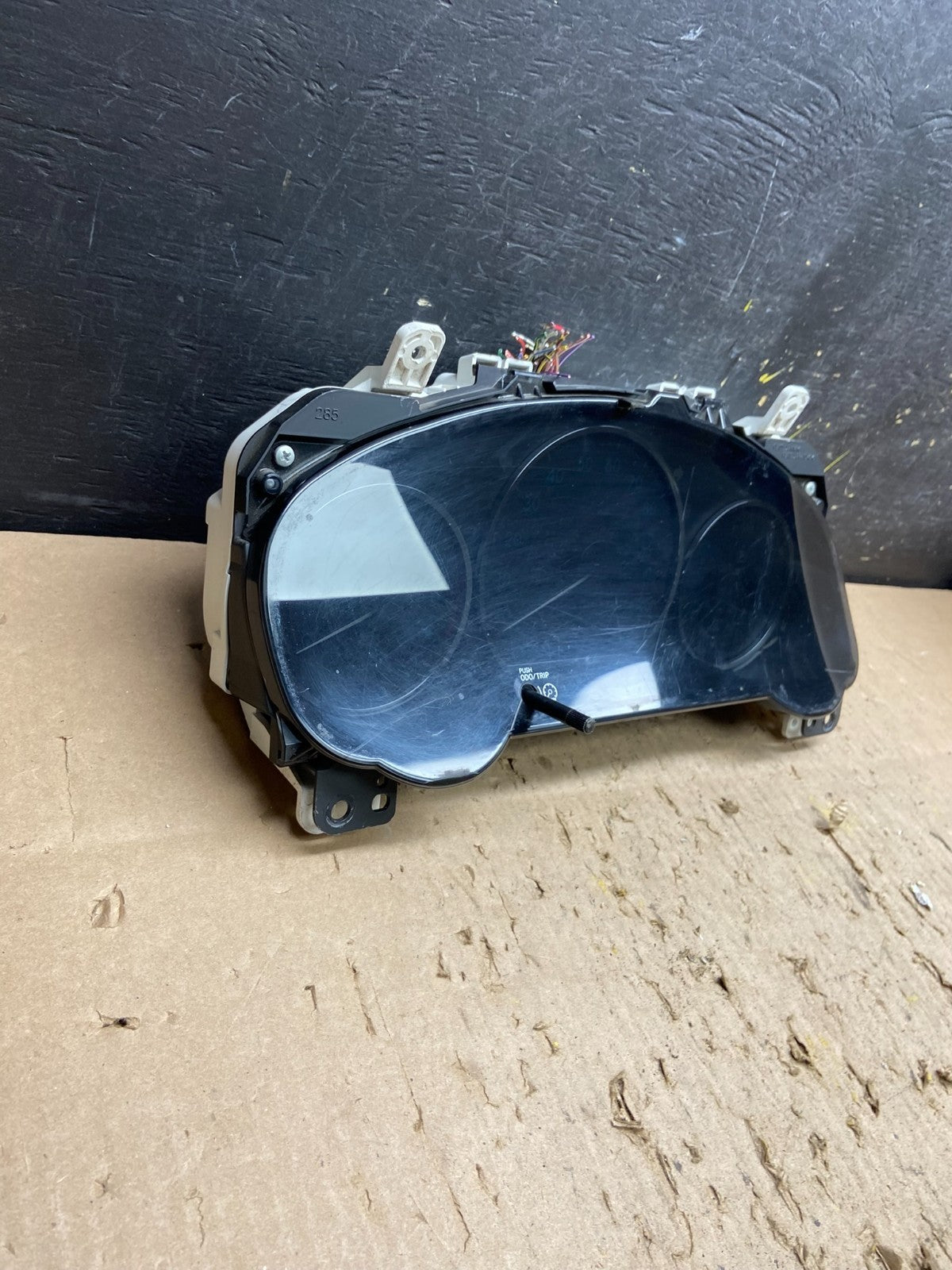 2006 to 2010 Toyota Sienna Speedometer Cluster Gauge t8404 DG2