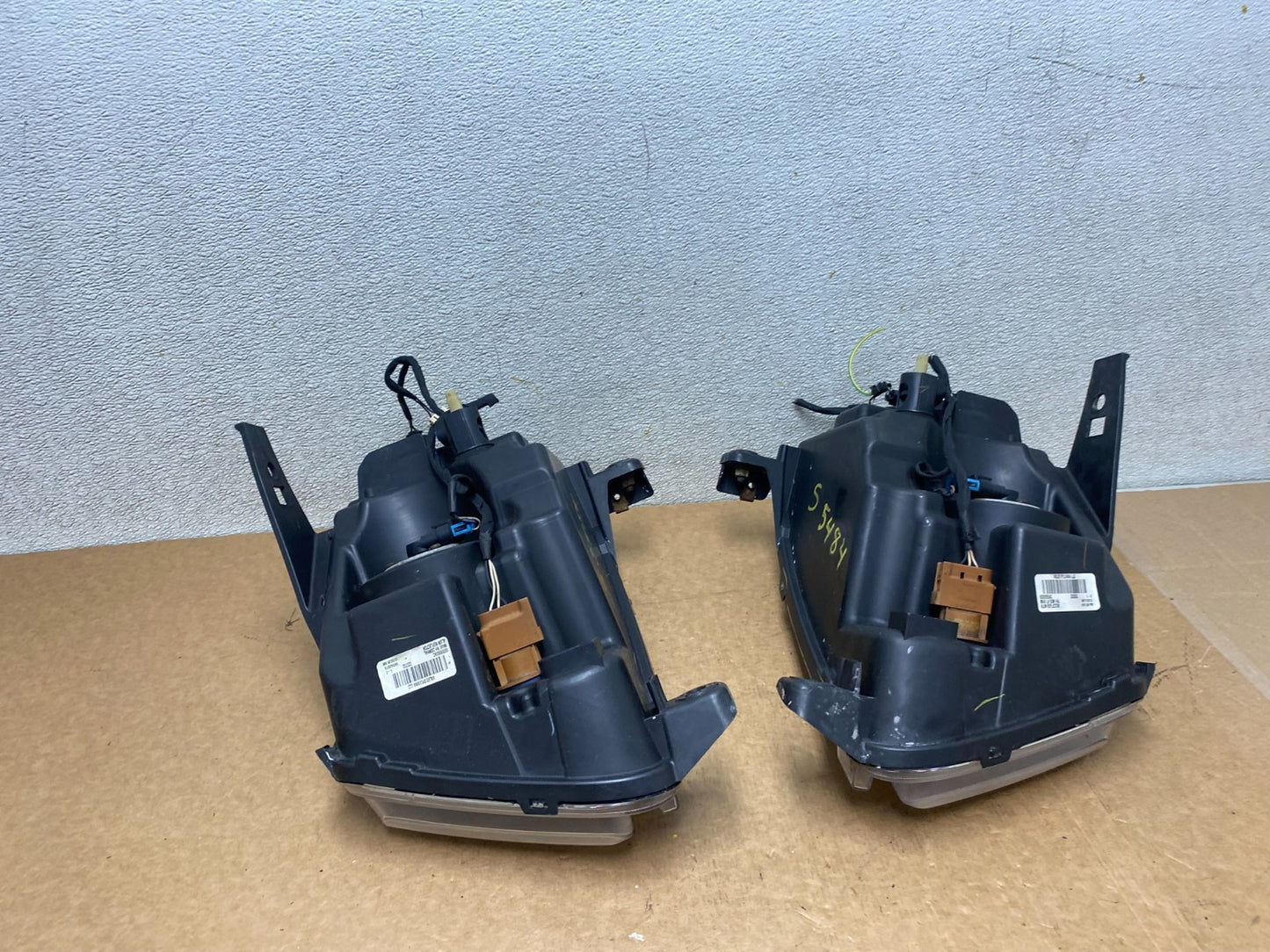 2011-2013 Jeep Grand Cherokee Left+Right Halogen Headlights S5484 DW11