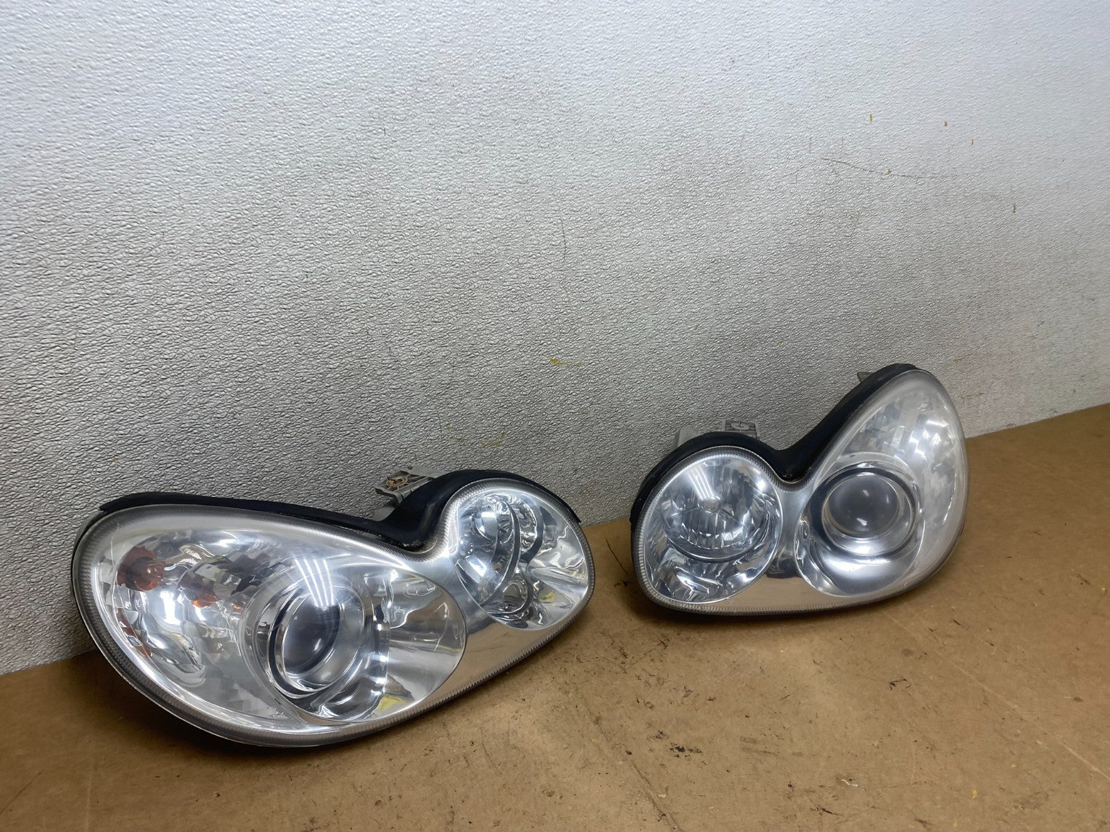 2002 - 2005 Hyundai Sonata Left+Right Headlights Halogen Oem X5654 DW2