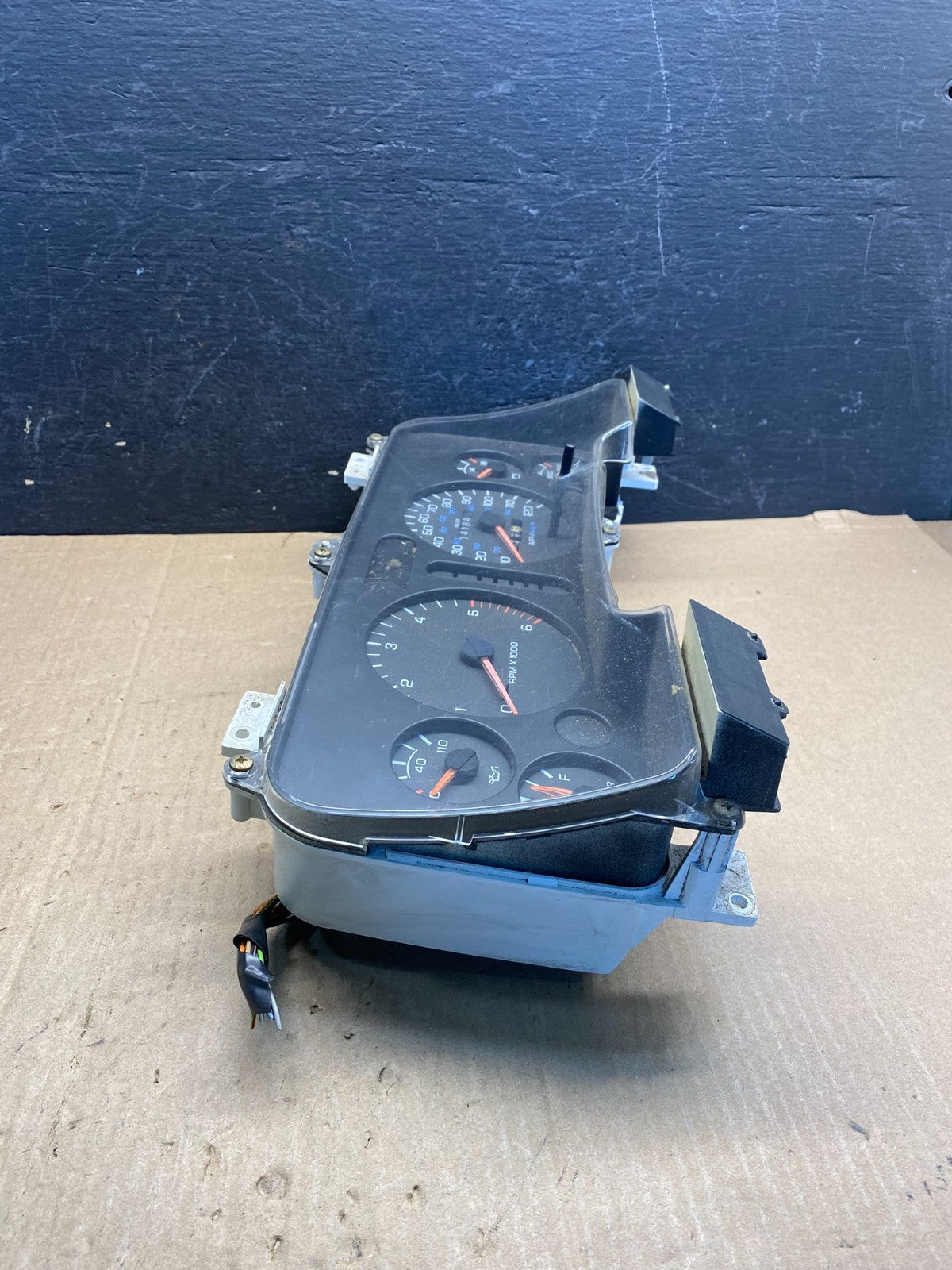 1994 1997 Dodge Ram 1500 2500 Instrument Speedometer Gauge Cluster AE7598 DG1