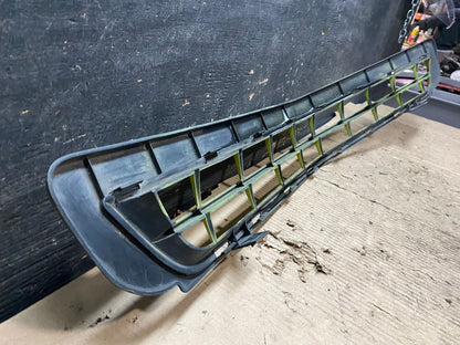 2010-2012 Chevrolet Camaro Front Lower Grill Grille V4285 DG7
