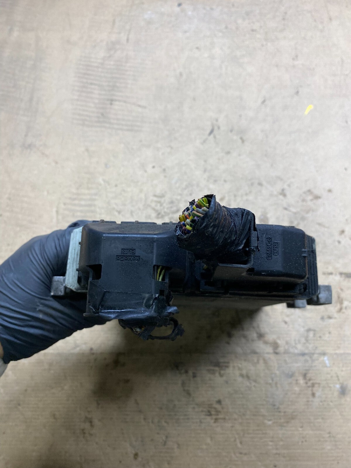 2015 Ford Econoline E-Series Engine Control Module Computer N68522