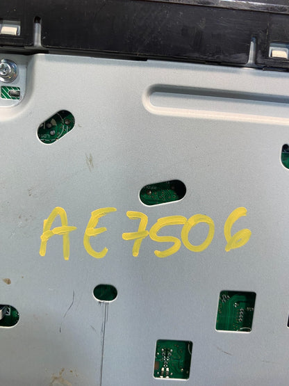 2013 - 2017 Nissan NV200 AM/FM Radio CD Player AM/FM AE7506 DG7
