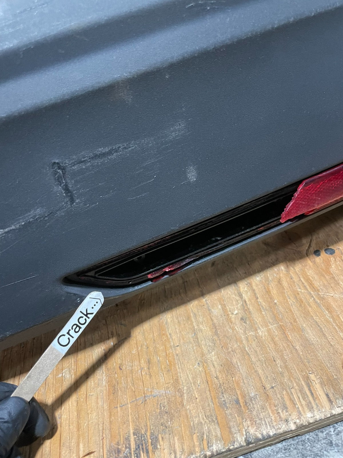 2020 to 2023 Ford Explorer Police Interceptor Rear Upper Bumper Cover X2995 PS8