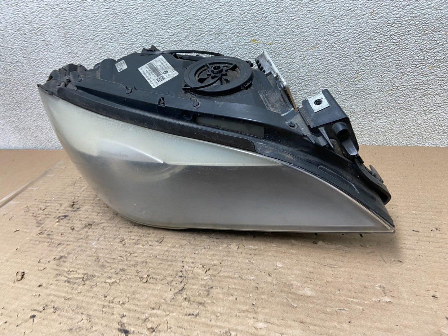 2009-2012 BMW 7-Series 740i 750i Right Passenger Xenon HID Headlight OEM AA96521