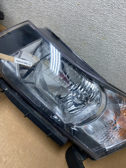 2011 to 2015 Chevrolet Cruze Halogen Left+Right Set Headlights Z7066 DW5