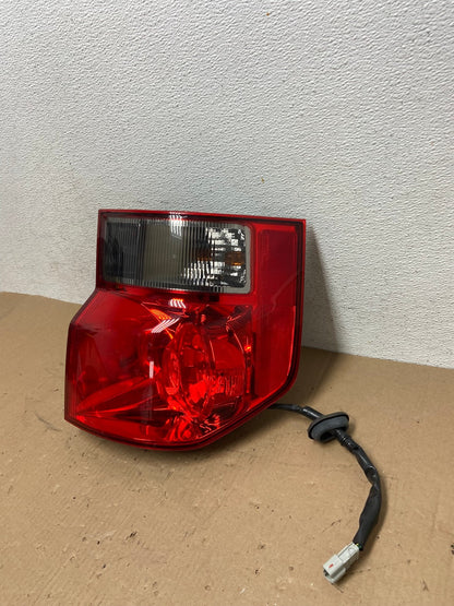 2003 to 2008 Honda Element Right Passenger Rh Side Tail Light AD6538 LK1