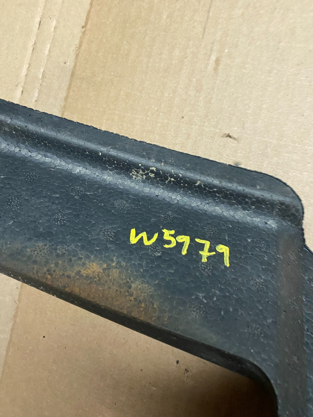 2013 to 2016 GMC Acadia Front Bumper Impact Absorber W5979 DG7