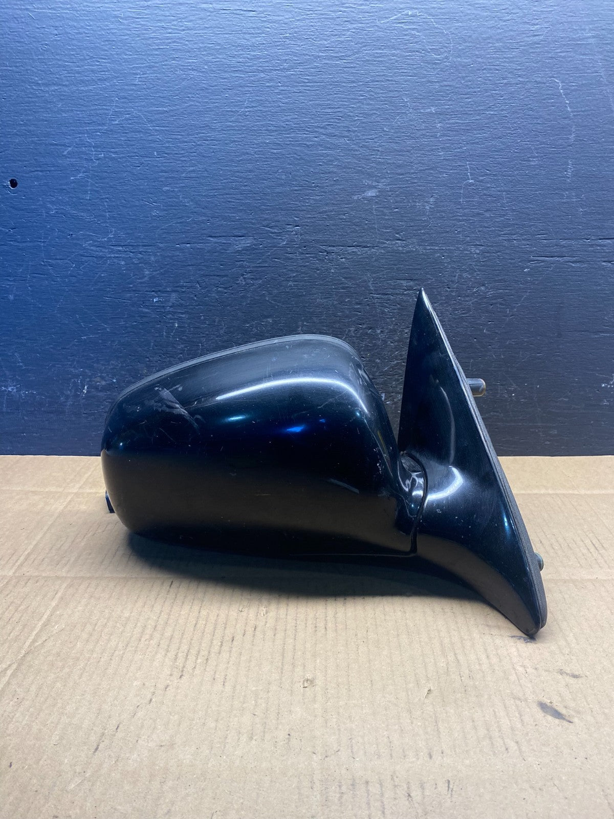 2004 to 2011 Lincoln Town Car Right Passenger View Heated Door Mirror AD5009 DW0