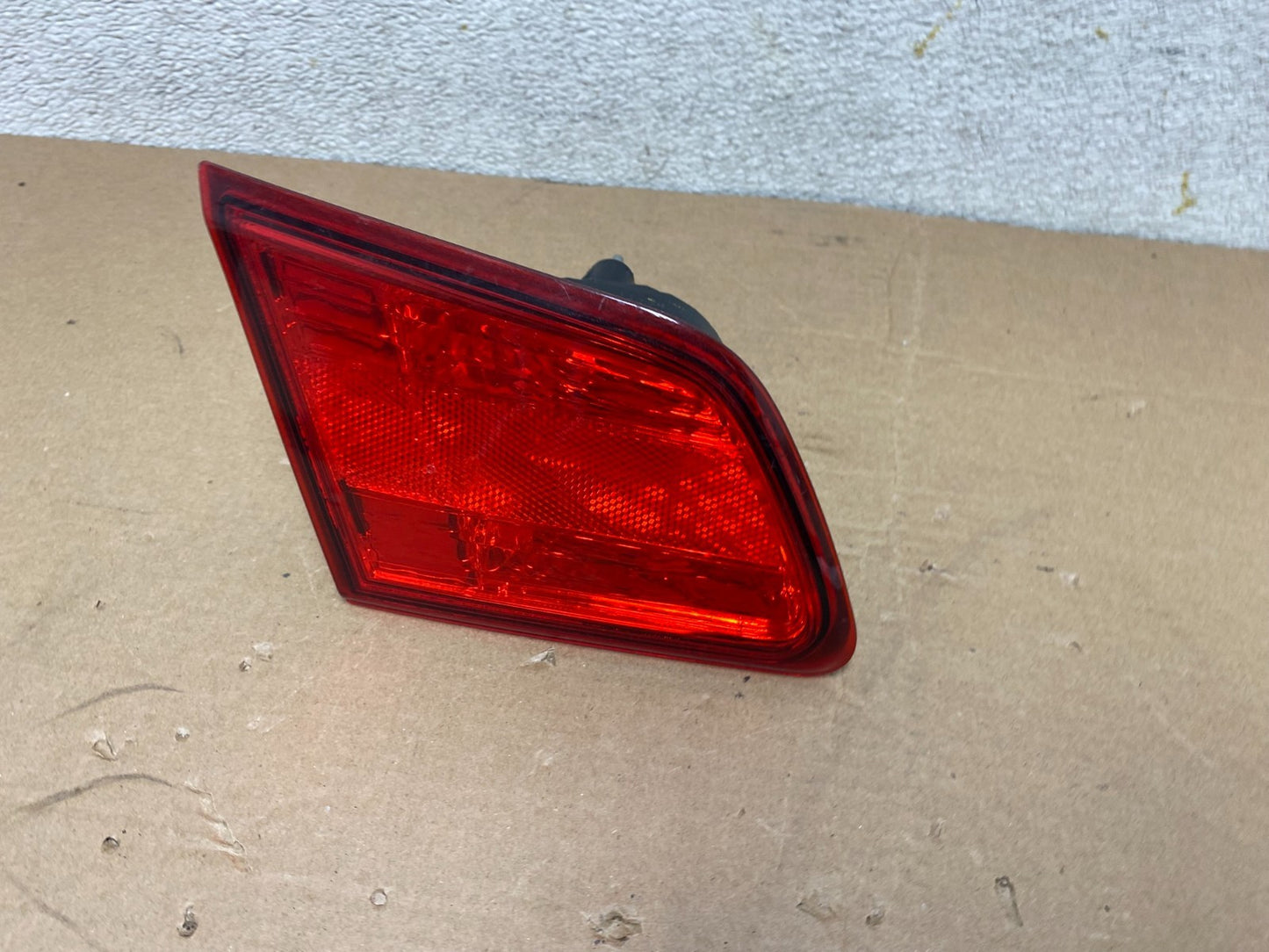 2010-2014 Subaru Legacy Left Driver LH Side Tail Light Inner OEM R0451 DW1