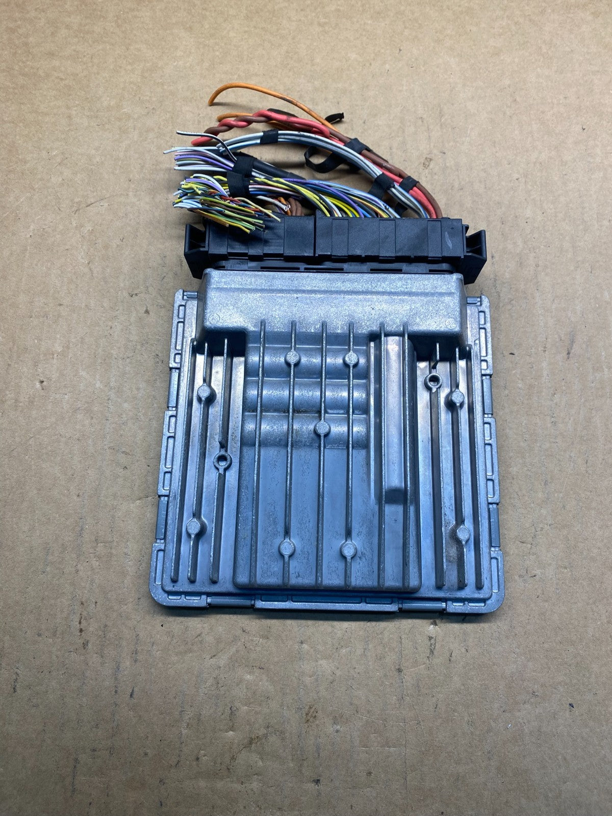 2007 to 2010 Bmw 323i Ecm Ecu Engine Computer AH5019 DG1