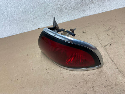 1997-1999 Buick Lesabre Right Passenger RH Side Tail Light AG5667 LK1