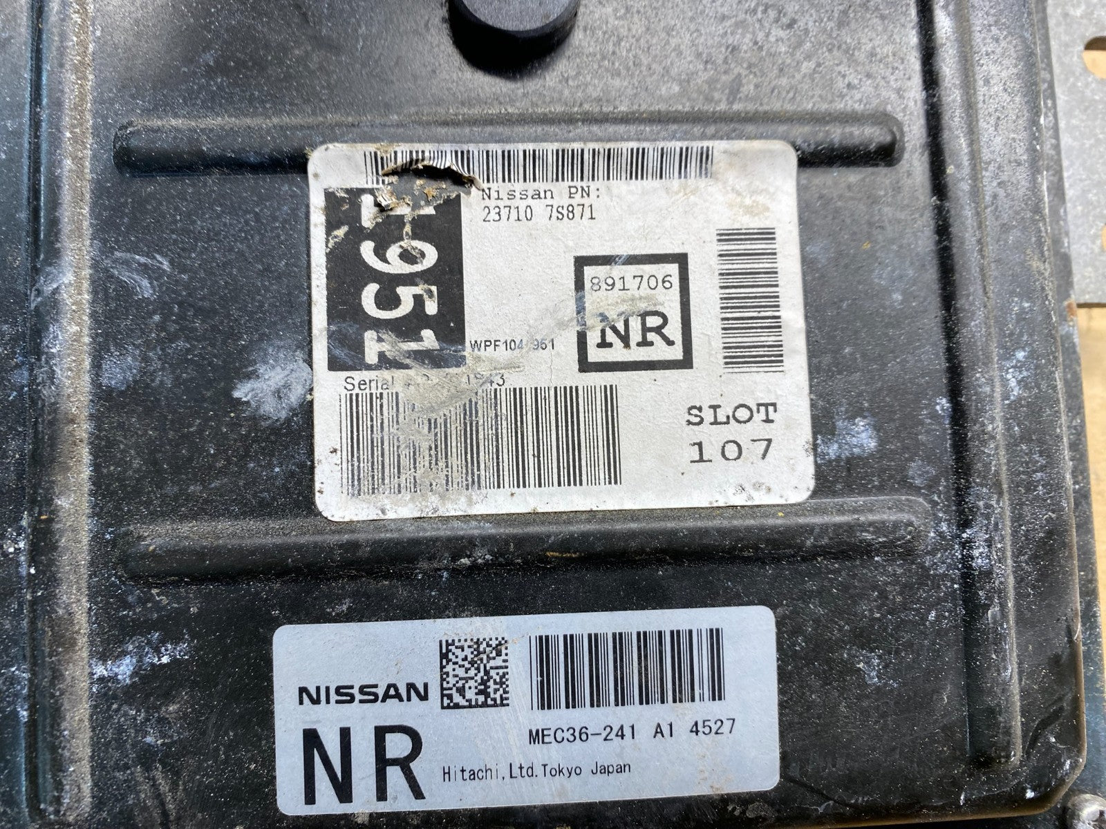 2004 2005 Nissan Armada QX56 5.6L Engine Control Unit ECU ECM Module r4448 DG4