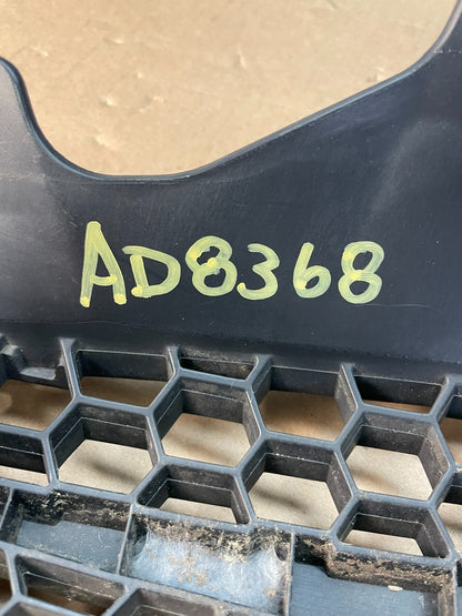 2000 to 2003 Ford Taurus Front Upper Grill Grille ad8368 DG5