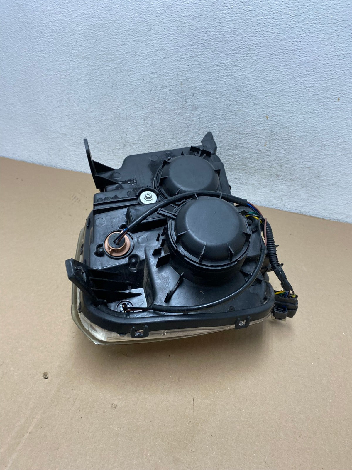 2010 to 2015 GMC Terrain Halogen Left Driver Lh Side Headlight AF2984 LK8