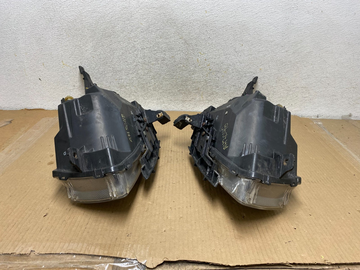 2011 to 2015 Chevrolet Cruze Halogen Left+Right Set Headlights AH3048 DW9