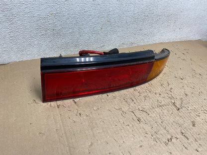 1993 to 1994 Infiniti J30 Driver Right Passenger RH Side Tail Light OEM L6550 DW2