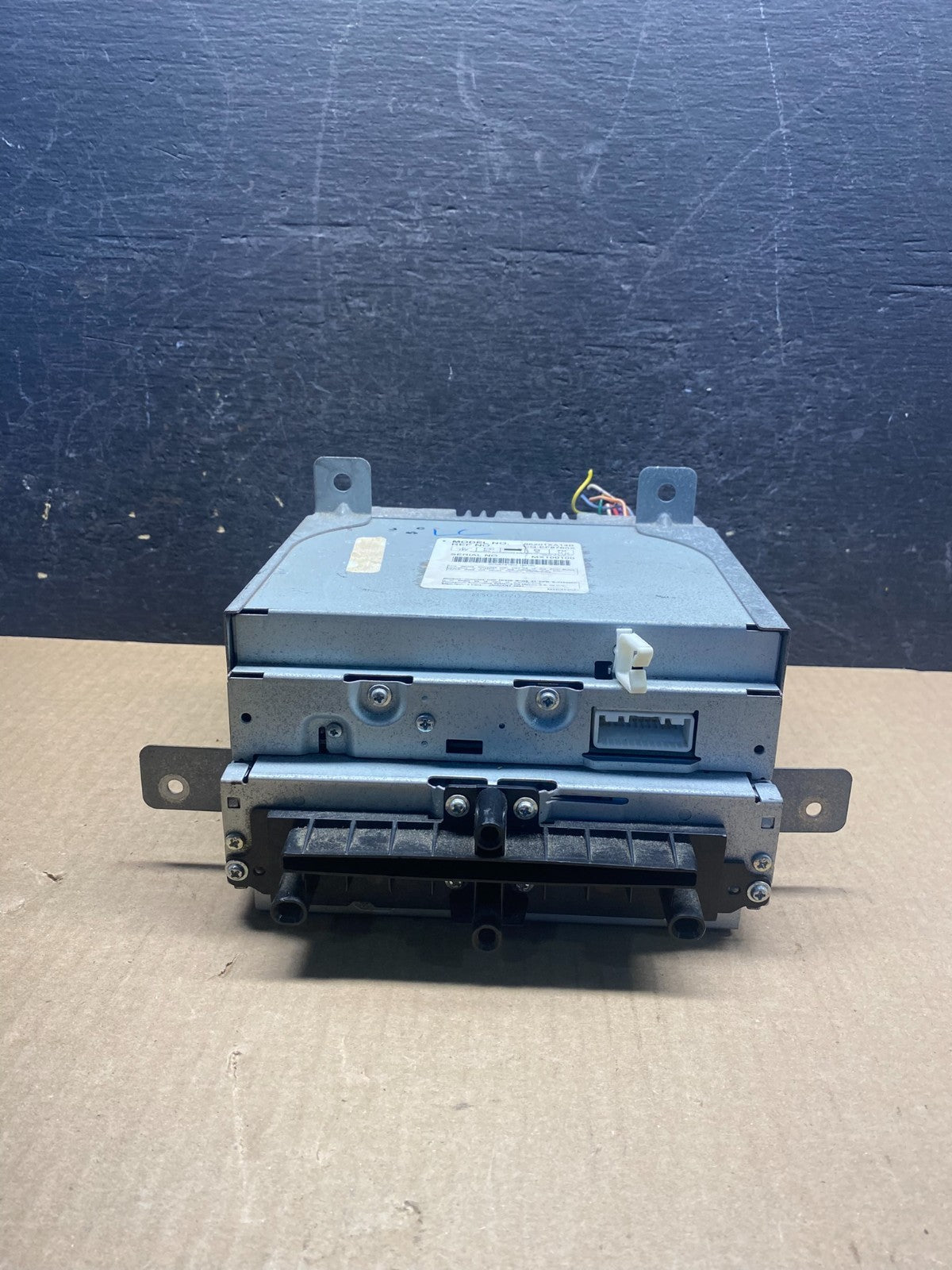 2008 to 2009 Subaru Tribeca CD Player Radio Receiver Control AG3796 DG0