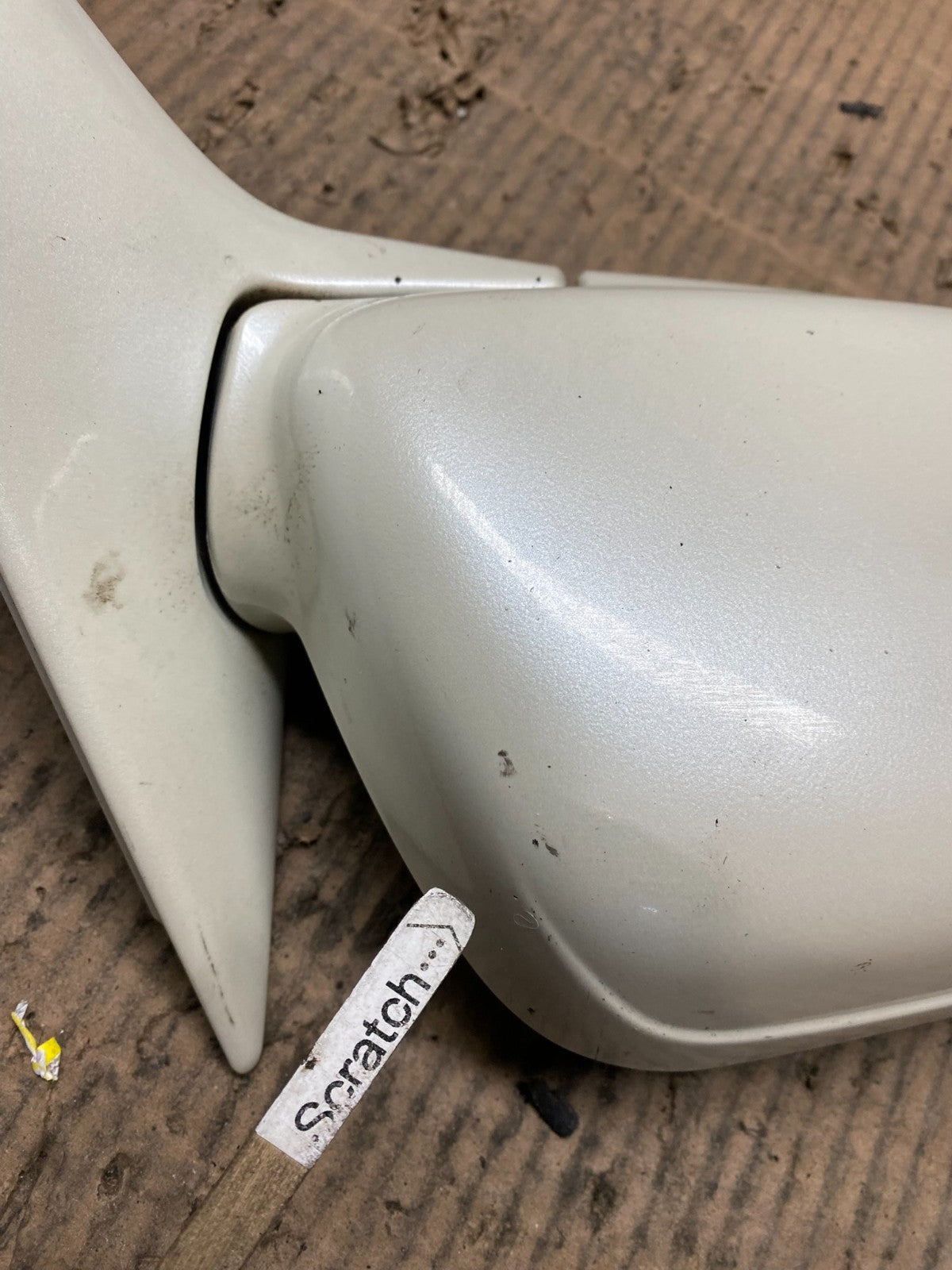 2000 to 2004 Subaru Legacy Right Passenger RH Door Mirror Oem T9646 DG8