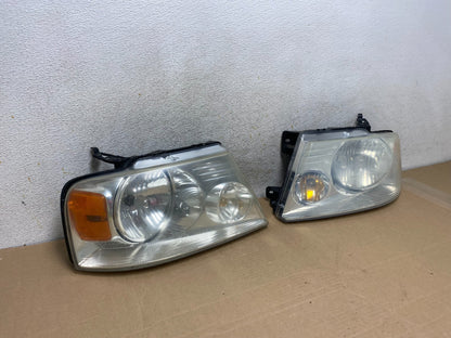 2004 to 2008 Ford F-150 F150 Left+Right Halogen Headlights AH9324 DW2