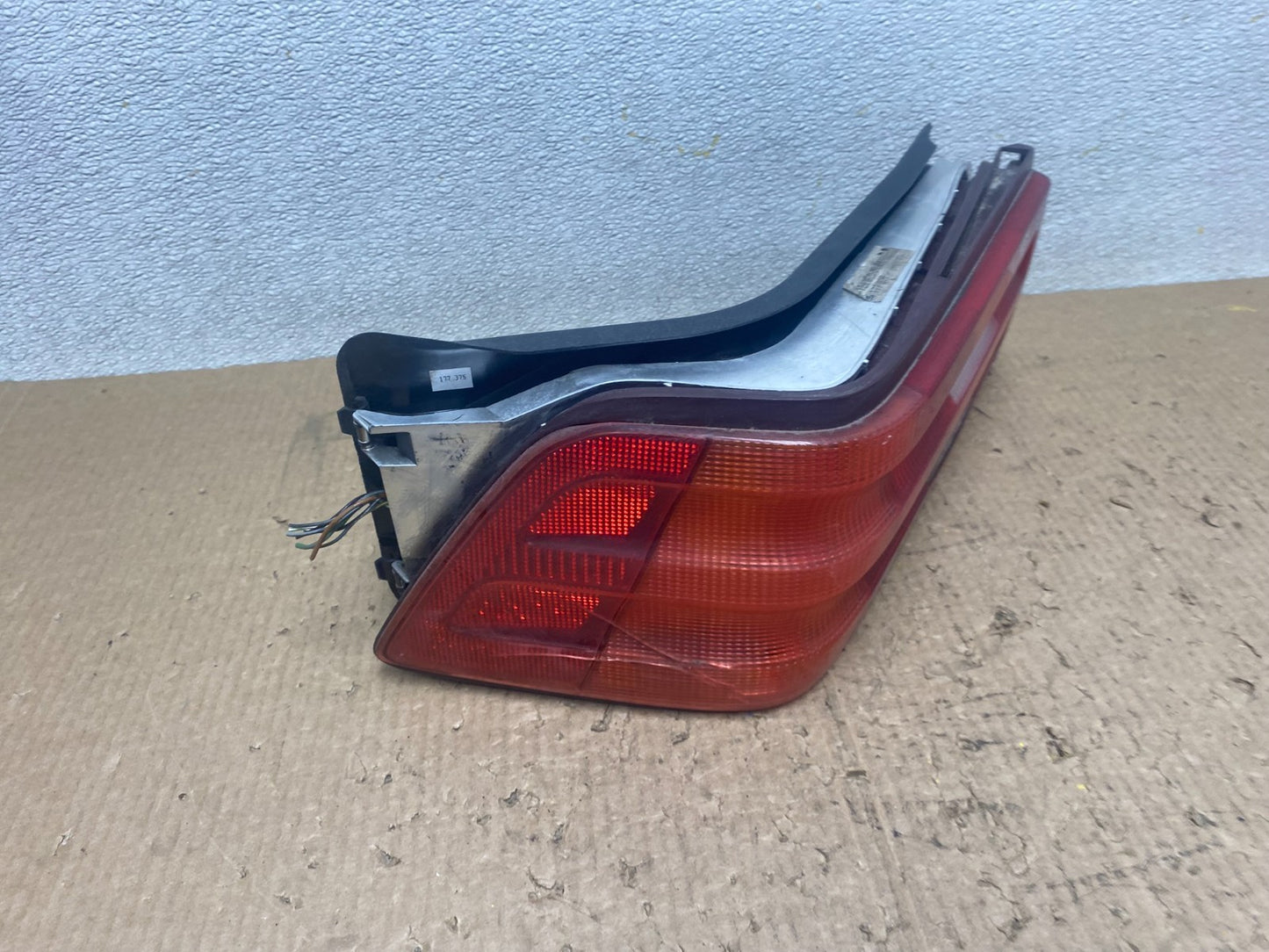 1999 to 2002 Mercedes R129 SL500 SL600 Rear Left Driver Side Tail Light W7581 DG2